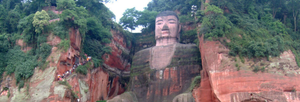 Leshan_Buddha_Statue_View